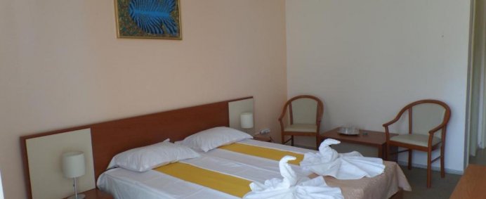 Hotel METROPOL 2* - Mamaia, Romania - Photo 4