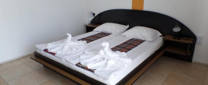Hotel METROPOL 2* - Mamaia, Romania - Photo 6