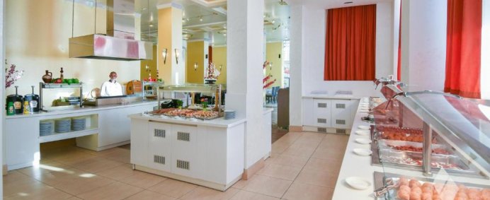 Hotel ROME PALACE DELUXE 4* - Sunny Beach, Bulgaria. - Photo 9