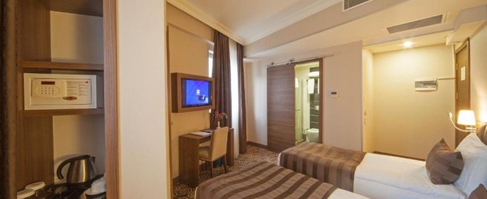 Hotel DELTA 4* - Istanbul, Turcia. - Photo 3
