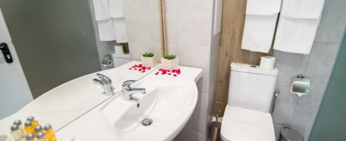 Hotel CINEMA 4* - Primorsko, Bulgaria. (PET FRIENDLY) - Photo 5