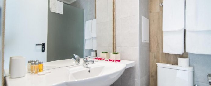 Hotel CINEMA 4* - Primorsko, Bulgaria. (PET FRIENDLY) - Photo 8