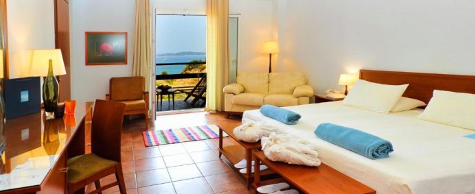 Hotel XENIA 4* - Halkidiki Ouranoupoli, Grecia. - Photo 3
