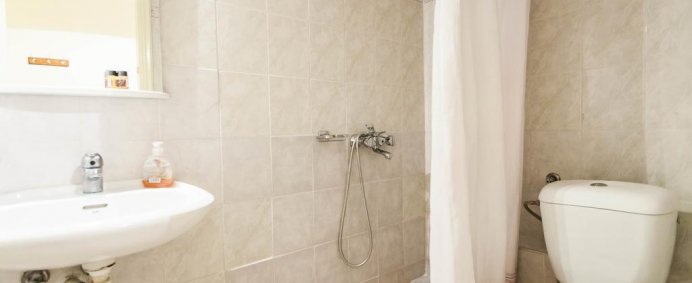 Hotel ATLANTIS 2* - Halkidiki, Nea Kalikratia, Grecia. - Photo 11