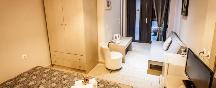 Hotel ATLANTIS 2* - Halkidiki, Nea Kalikratia, Grecia. - Photo 15
