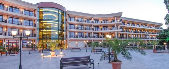 Hotel MOKO BEACH by GRIFID 4* - Nisipurile de Aur, Bulgaria. - Photo 10