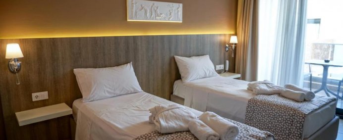 Hotel AGNES DELUXE 3* - Halkidiki Kassandra (Pefkochori), Grecia. - Photo 6