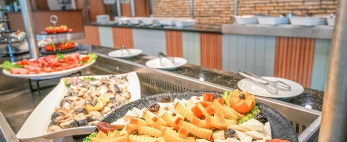 Hotel CALIMERA RALITSA SUPERIOR 4* - Albena, Bulgaria. (PET FRIENDLY) / Aqua Park - Photo 13