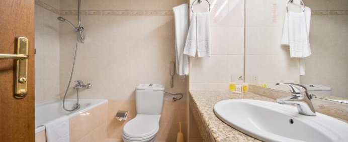 Hotel RIVIERA BEACH 5* - Nisipurile de Aur, Bulgaria. - Photo 11