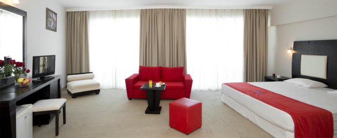 Hotel CALYPSO 3* - Sunny Beach, Bulgaria. - Photo 4