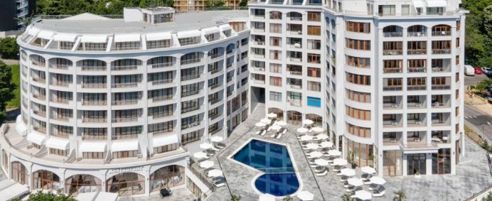 Hotel CONTINENTAL 4* - Nisipurile de Aur, Bulgaria. - Photo 2