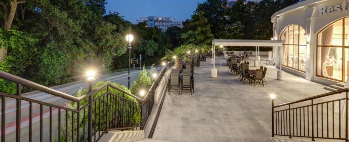 Hotel CONTINENTAL 4* - Nisipurile de Aur, Bulgaria. - Photo 4