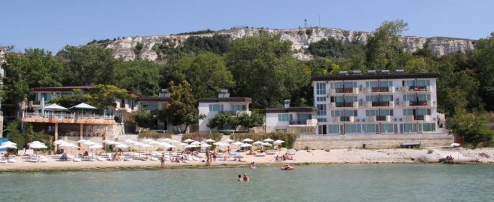 Hotel OASIS 3* - Balchik, Bulgaria. (Pet Friendly) - Photo 1