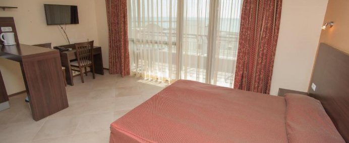 Aparthotel MARINA CITY 3* - Balchik, Bulgaria. - Photo 13