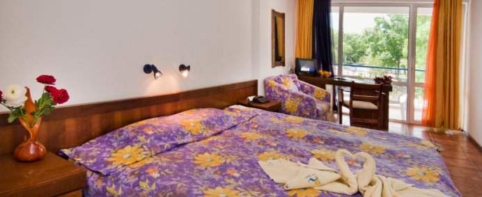 Hotel REGINA 3* - Sunny Beach, Bulgaria. - Photo 2