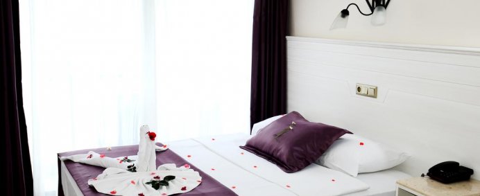 Hotel BY KARAASLAN INN 4* - Kusadasi, Turcia - Photo 13