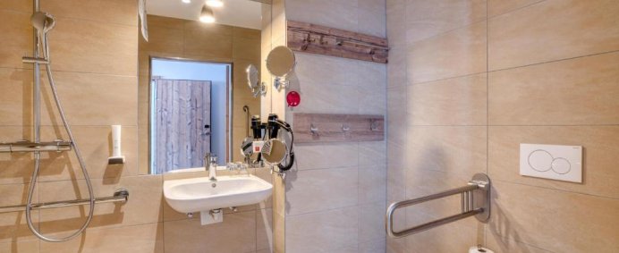 Hotel COOEE ALPIN 3* - Bad Kleinkirchheim, Austria. (PET FRIENDLY) - Photo 11