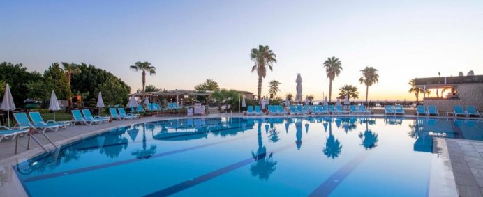 Hotel ARMAS GUL BEACH 4*+ - Kemer, Turcia. - Photo 9