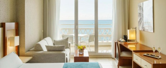 Hotel ILUNION FUENGIROLA 4* - Costa del Sol (Fuengirola), Spania. - Photo 2