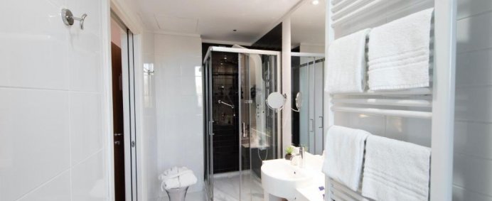 Hotel NEO 4* - Milano, Italia. (Pet Friendly) - Photo 2