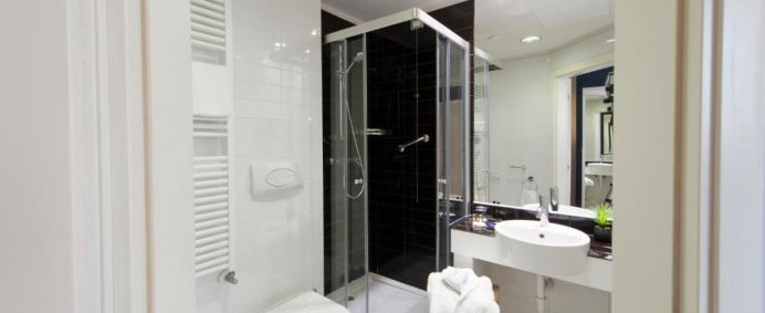 Hotel NEO 4* - Milano, Italia. (Pet Friendly) - Photo 9