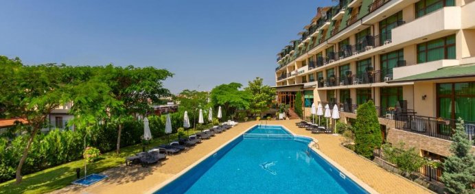 Hotel JULIA 3* - Sveti Vlas, Bulgaria. - Photo 1
