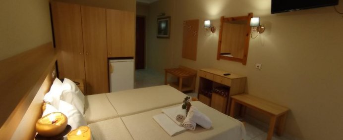 Hotel THEMIS 3* - Paralia Katerini, Grecia. - Photo 10