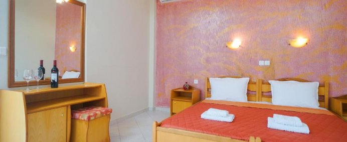 Hotel STUDIOS PANAGIOTA 3* - Thassos (Potos), Grecia. - Photo 4