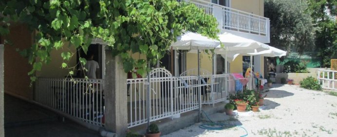 Hotel STUDIOS PANAGIOTA 3* - Thassos (Potos), Grecia. - Photo 14