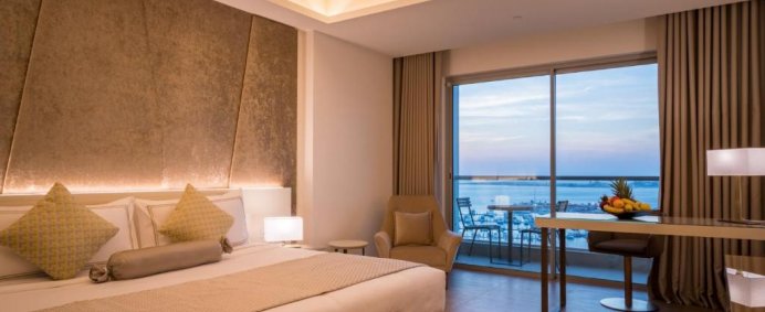 Hotel SOLYMAR Hotel & BEACH 5* - Insula AMWAJ - Manama, Bahrain - Photo 8