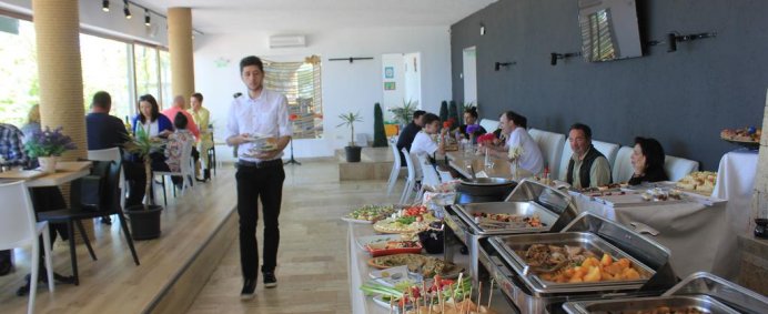 Complex STEAUA DE MARE - Hotel DELFINUL 3* - Eforie Nord, Romania. - Photo 6