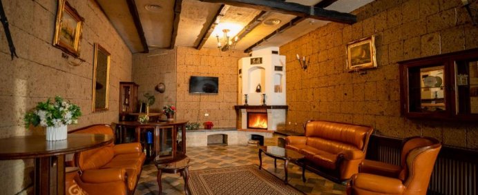 Hotel HOUSE OF DRACULA (Acasa la Dracula) 4* - Poiana Brasov, Romania. - Photo 3