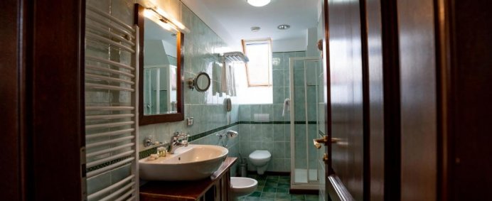 Hotel HOUSE OF DRACULA (Acasa la Dracula) 4* - Poiana Brasov, Romania. - Photo 10