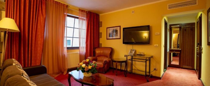 Hotel HOUSE OF DRACULA (Acasa la Dracula) 4* - Poiana Brasov, Romania. - Photo 11