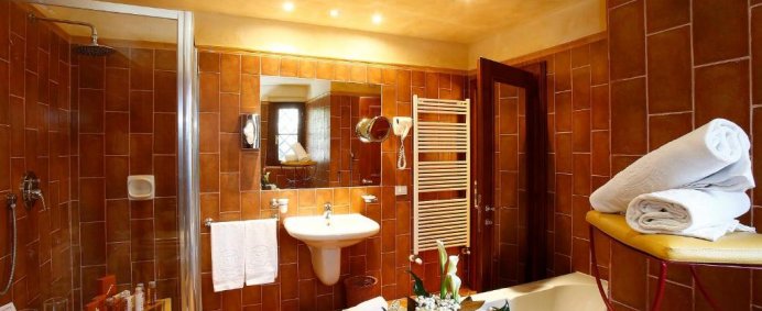 Hotel LA BAGNAIA GOLF & SPA RESORT 5* - Siena (Toscana), Italia. (Pet Friendly) - Photo 9