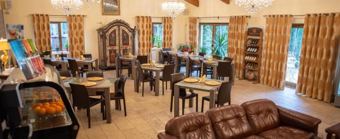 Vila ERMITAGE 4* - Busteni, Romania. - Photo 12