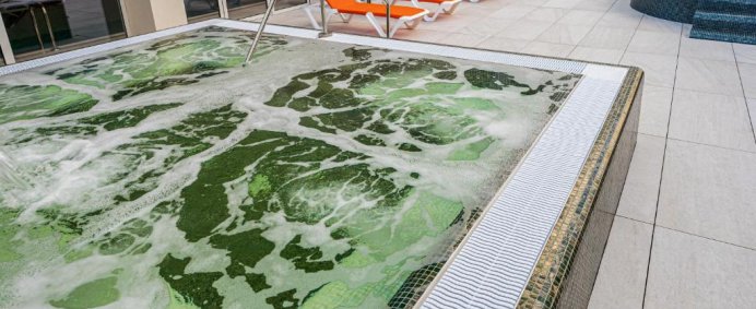 Hotel CAROLIN 4* - Calimanesti-Caciulata, Romania - Photo 8