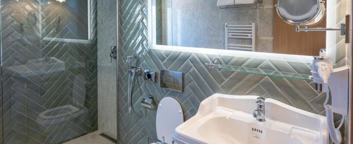 Hotel CAROLIN 4* - Calimanesti-Caciulata, Romania - Photo 17