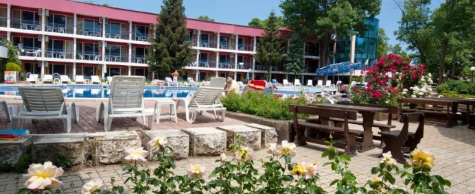 Hotel REGINA 3* - Nisipurile de Aur, Bulgaria. - Photo 4