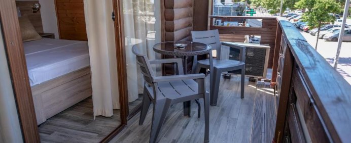 Pensiunea DOLANIT HOTELS VILA E DRURIT 3* - Durres, Albania. - Photo 11