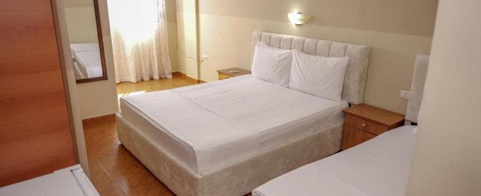 Pensiunea DOLANIT HOTELS VILA E DRURIT 3* - Durres, Albania. - Photo 13
