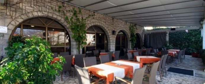 Hotel GRBALJ 3* - Budva, Muntenegru. - Photo 2
