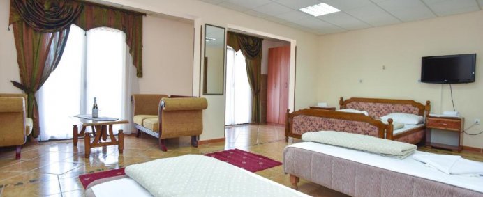 Hotel GRBALJ 3* - Budva, Muntenegru. - Photo 8