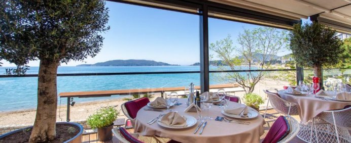 Hotel ALEKSANDAR 4* - Budva, Muntenegru. - Photo 4
