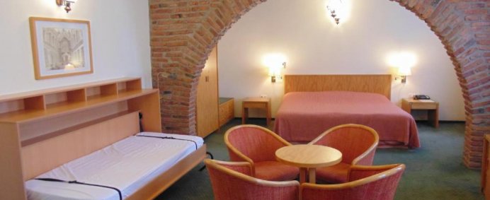 Hotel CURTEA BRASOVEANA 4* - Brasov, Romania. - Photo 3