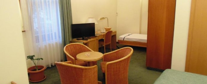 Hotel CURTEA BRASOVEANA 4* - Brasov, Romania. - Photo 7
