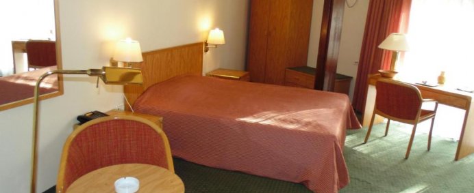 Hotel CURTEA BRASOVEANA 4* - Brasov, Romania. - Photo 14