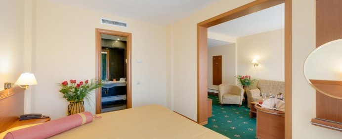Hotel PALAS 4* - Mamaia, Romania. - Photo 11