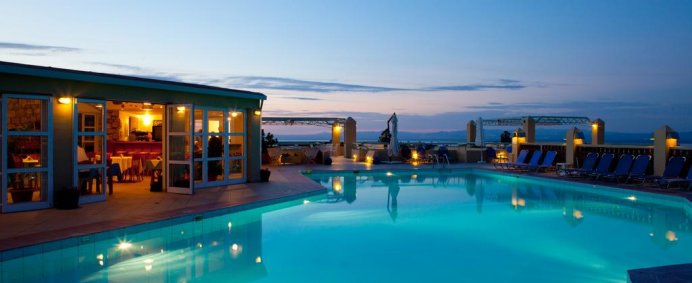 Hotel DAPHNE HOLIDAY CLUB 3* - Halkidiki Kassandra, Grecia. - Photo 1