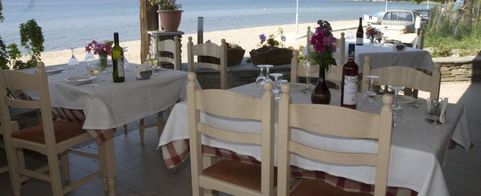 Hotel MIRAMARE 2* - Halkidiki, Grecia. - Photo 3